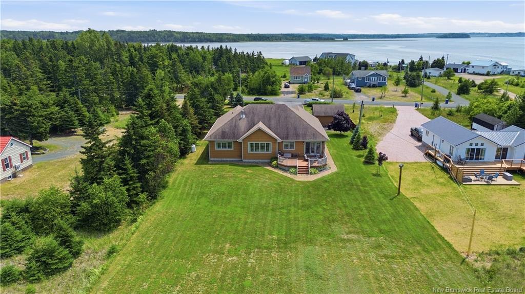 51 Bayshore Dr, Bathurst, NB