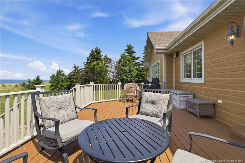 51 Bayshore Dr, Bathurst, NB