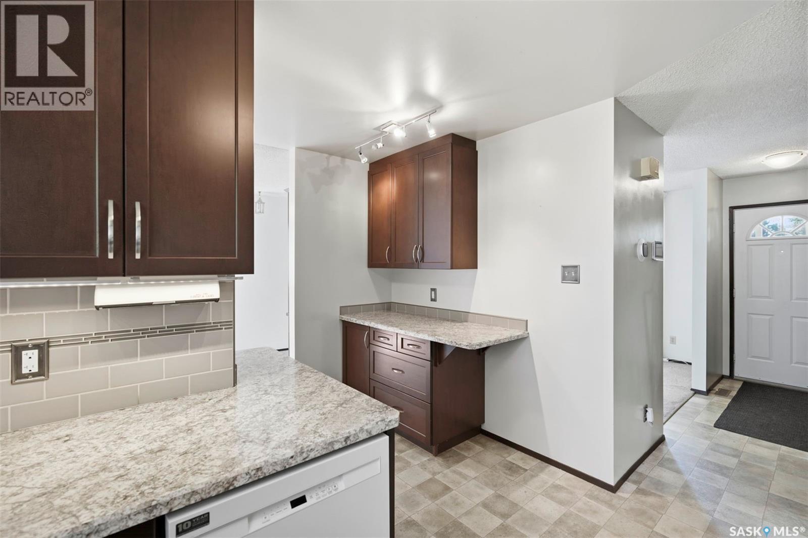 530 Wathaman Crescent, Saskatoon, SK