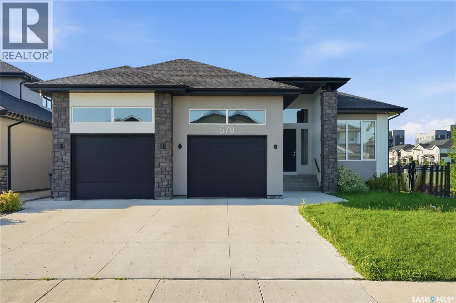 579 Boykowich Crescent, Saskatoon, SK