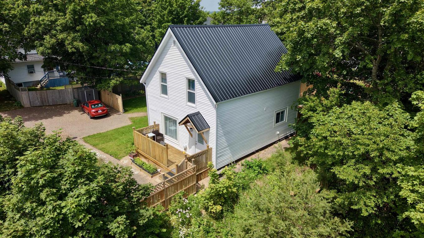 21 Prince Street, Parrsboro, NS