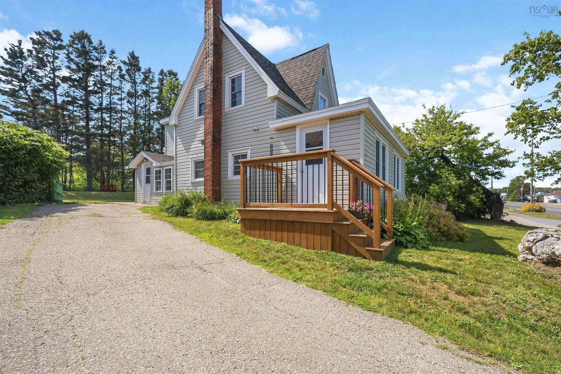 372 Highway 303, Conway, NS