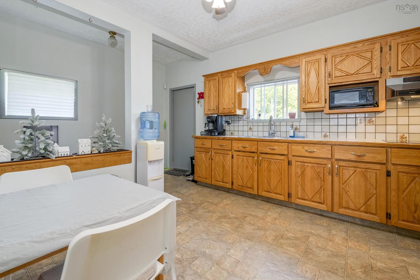 453 Pleasant Street, New Glasgow, NS