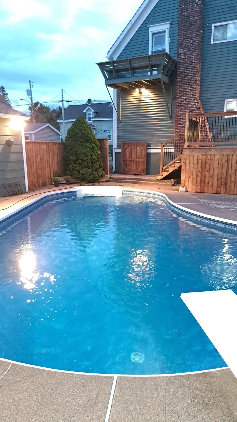 453 Pleasant Street, New Glasgow, NS