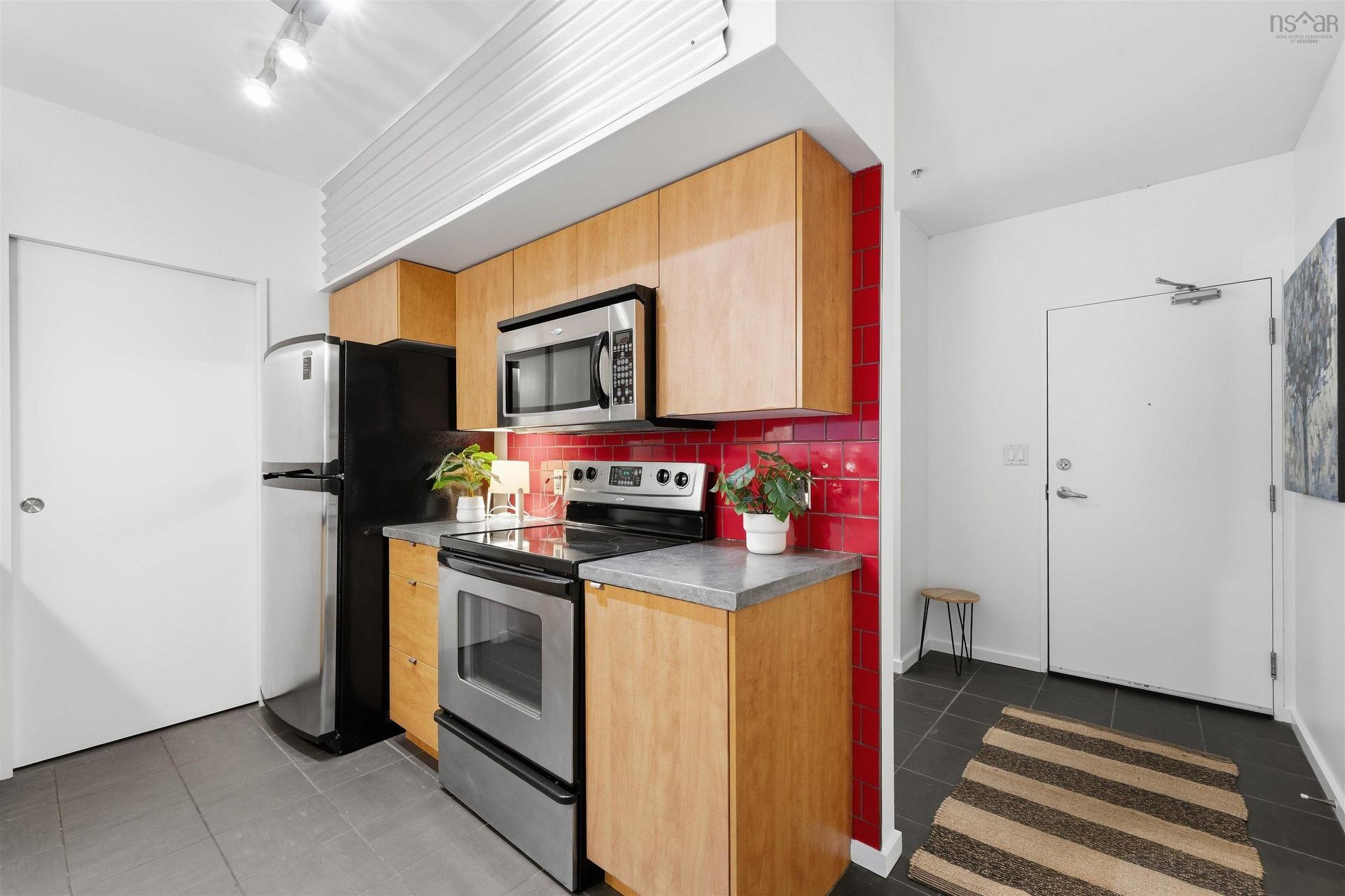 216 5221 Nora Bernard Street, Halifax Peninsula, NS