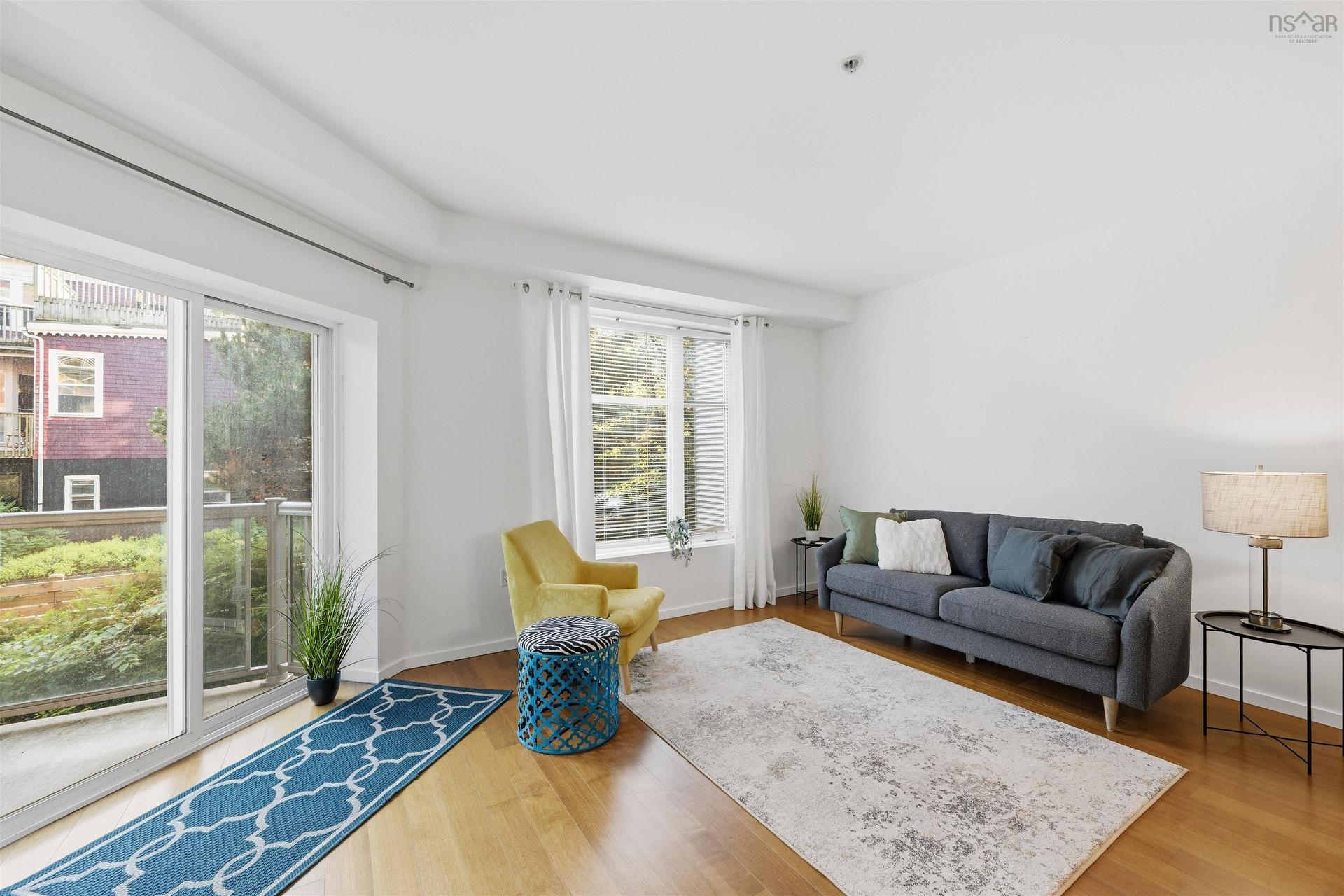 216 5221 Nora Bernard Street, Halifax Peninsula, NS