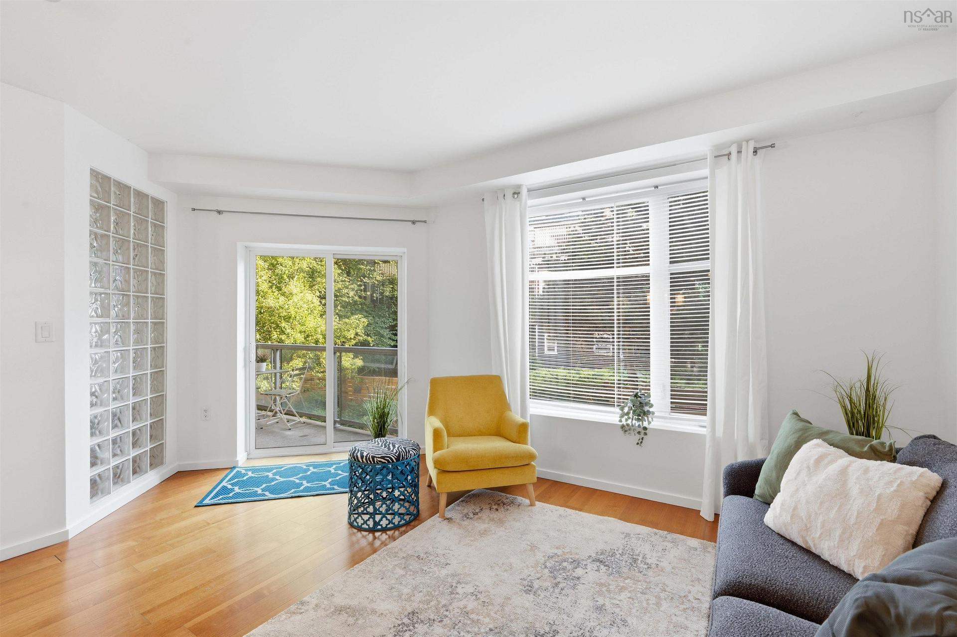 216 5221 Nora Bernard Street, Halifax Peninsula, NS
