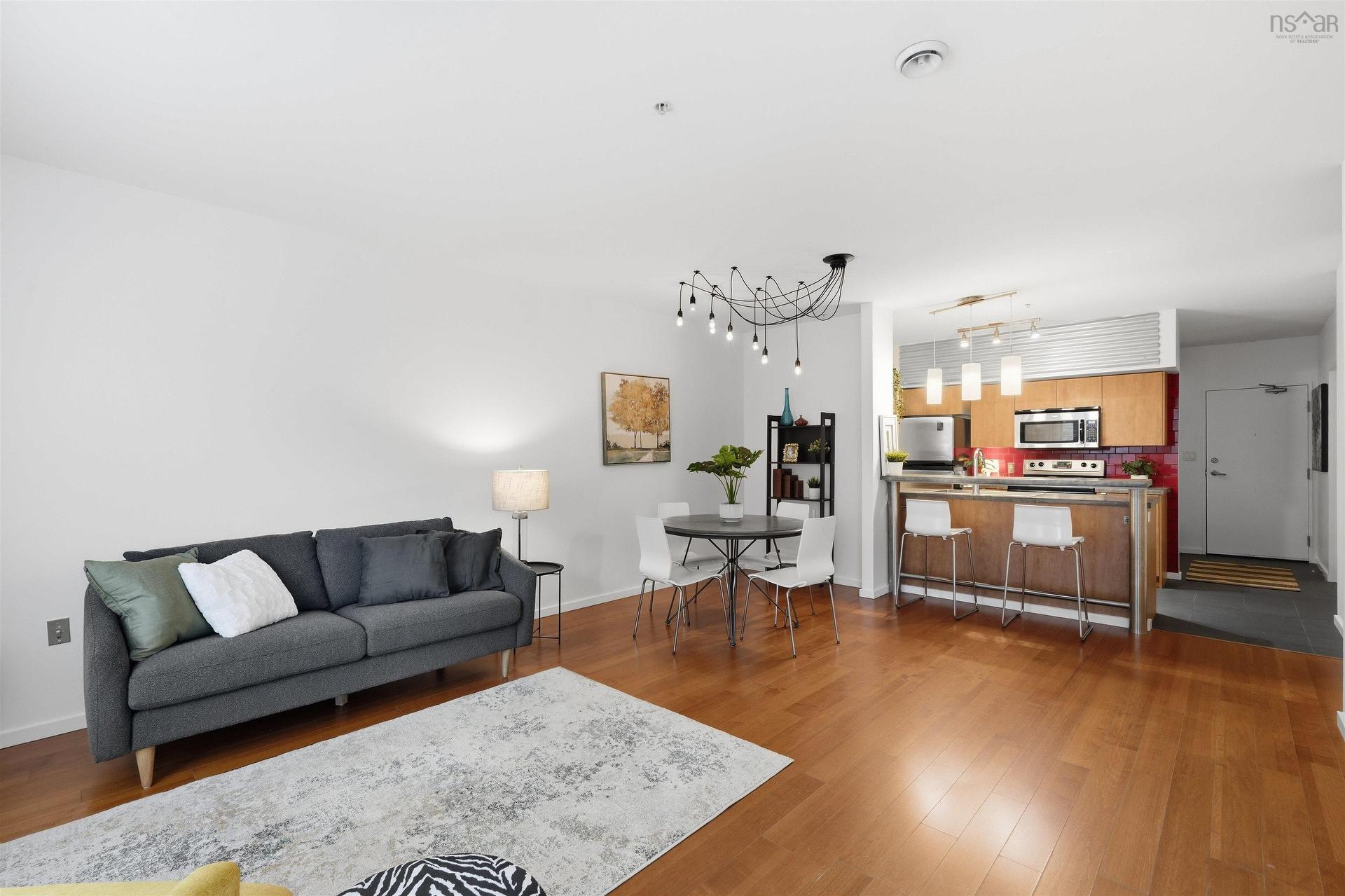 216 5221 Nora Bernard Street, Halifax Peninsula, NS