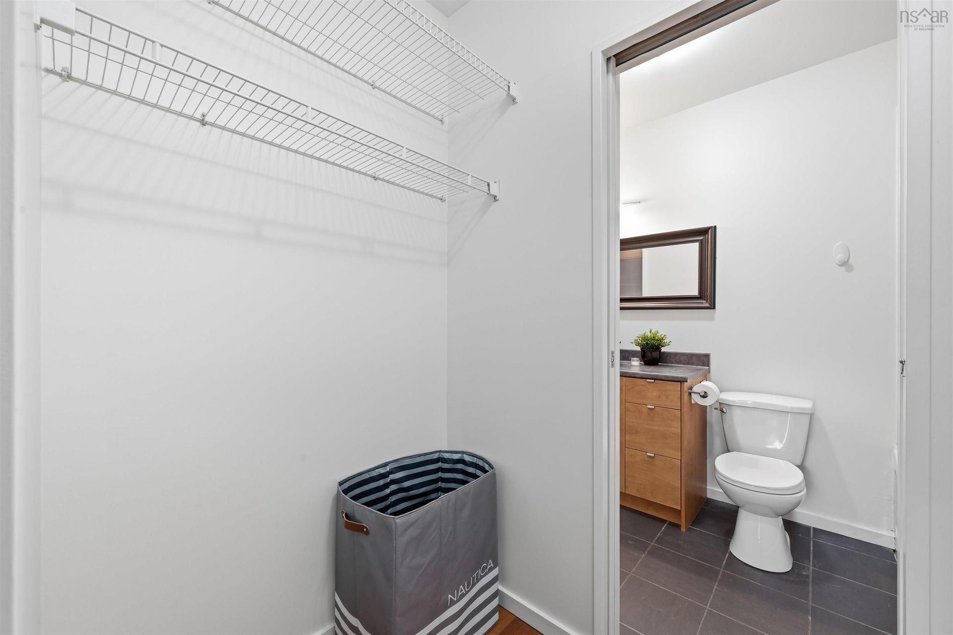 216 5221 Nora Bernard Street, Halifax Peninsula, NS