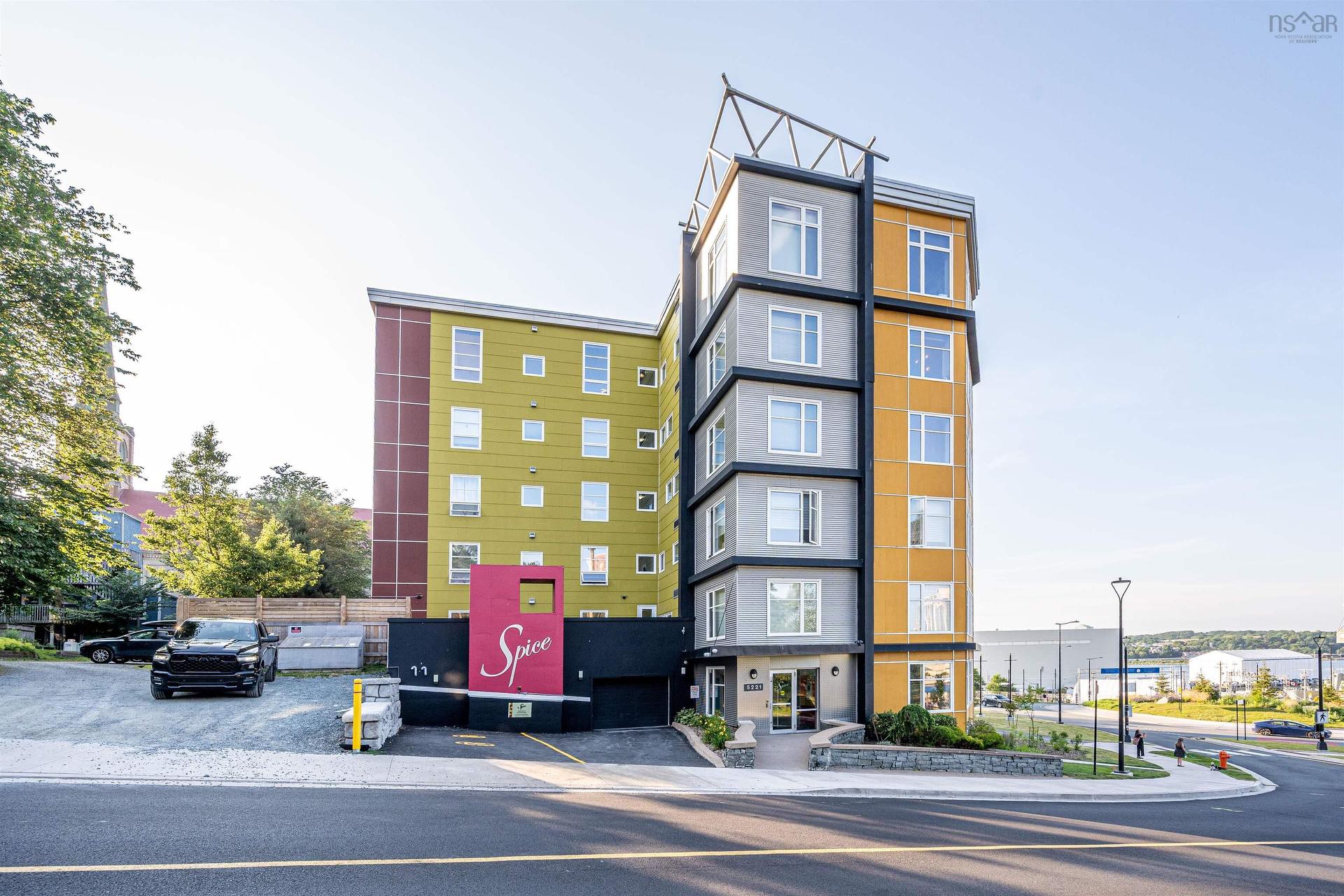 216 5221 Nora Bernard Street, Halifax Peninsula, NS
