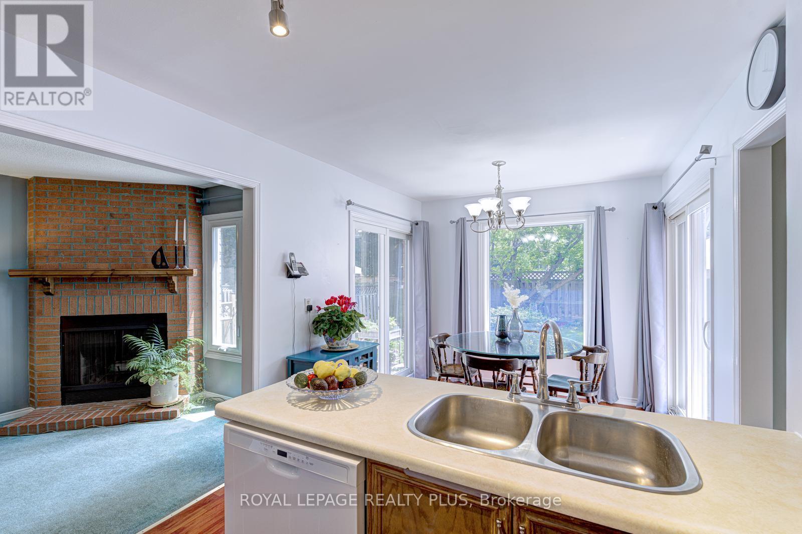 3260 Bethune Road, Mississauga, ON