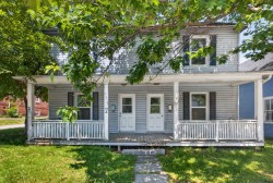489 - 491 Rue de Montréal Sherbrooke (Les Nations), QC H3C 1Y9