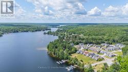 Perfect location directly on Kashagawigamog Lake -