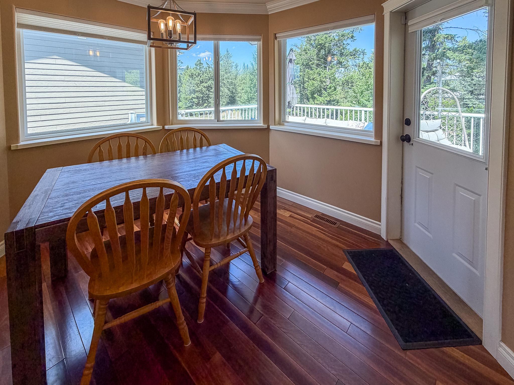 112 11Th Street, Cranbrook, BC - Indoor Photo Showing Dining Room
