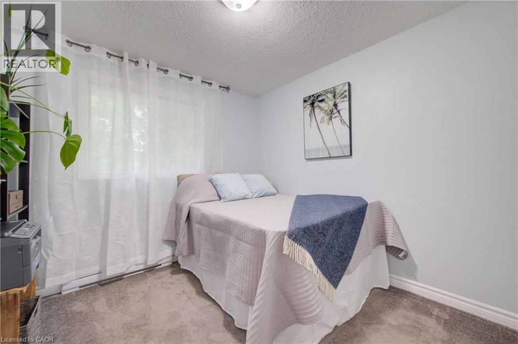250 Dinison Crescent, Kitchener, ON