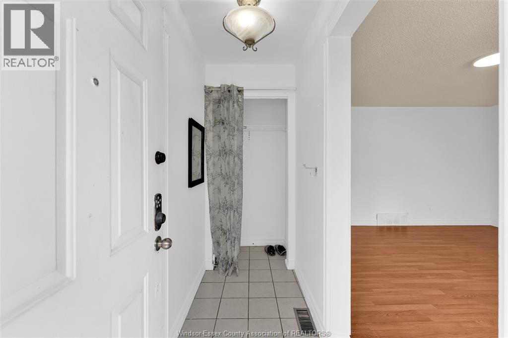 3150 Forest Glade, Windsor, ON