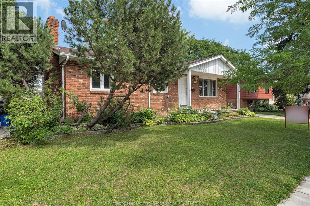 3150 Forest Glade, Windsor, ON