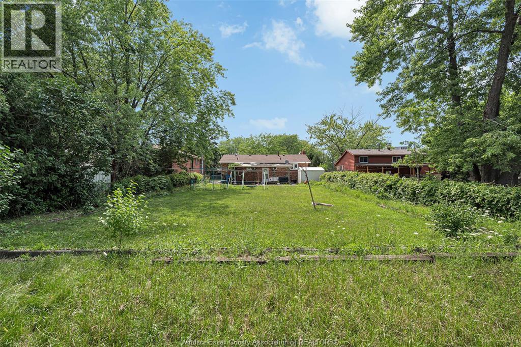 3150 Forest Glade, Windsor, ON
