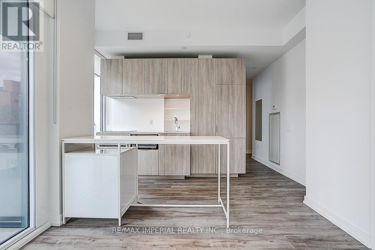710 - 77 Shuter Street, Toronto, ON
