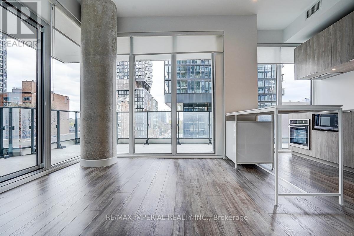 710 - 77 Shuter Street, Toronto, ON