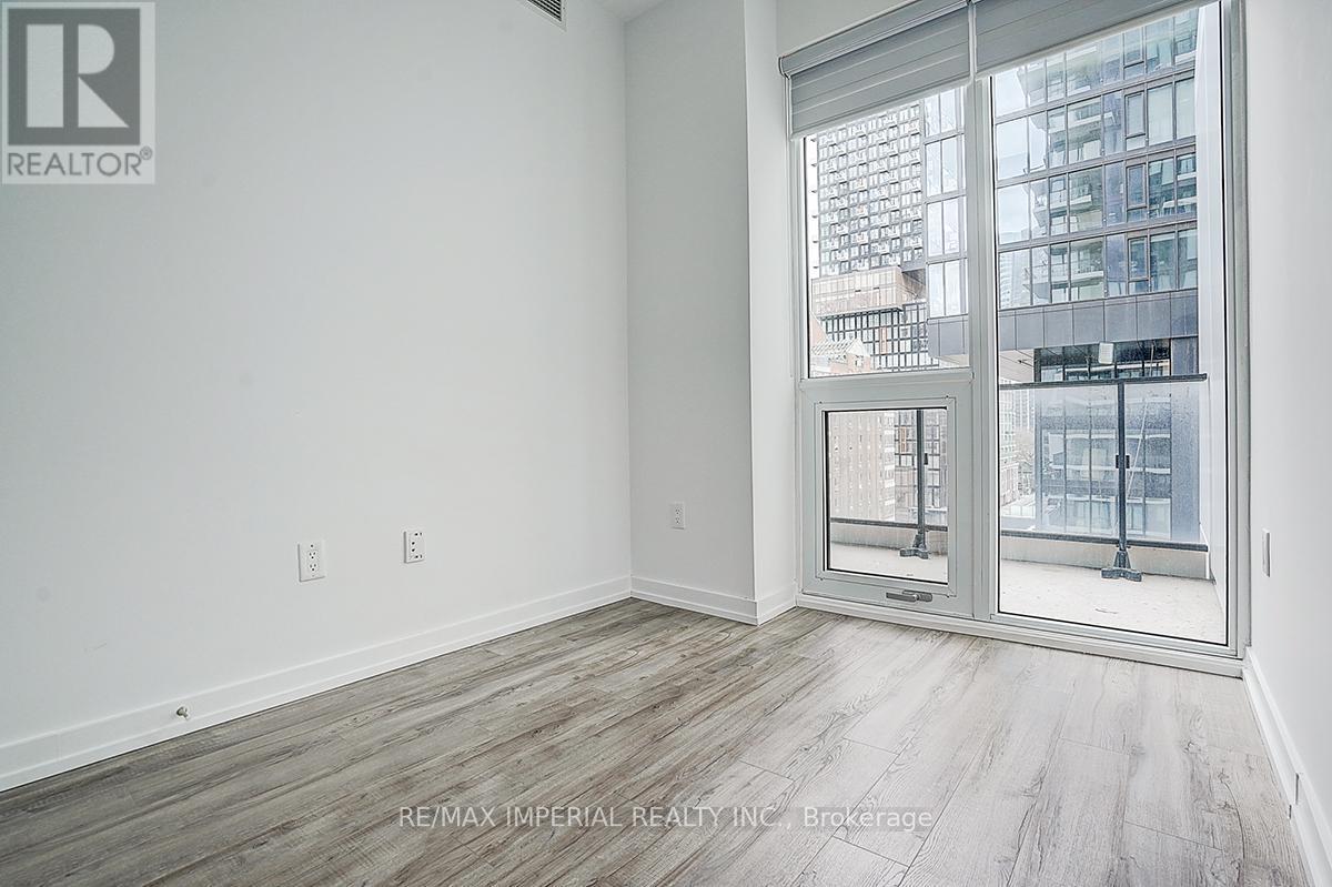 710 - 77 Shuter Street, Toronto, ON