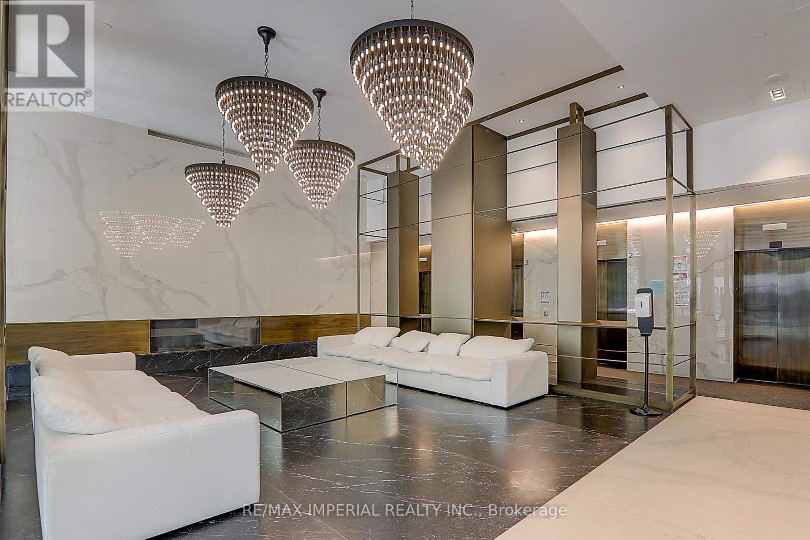710 - 77 Shuter Street, Toronto, ON