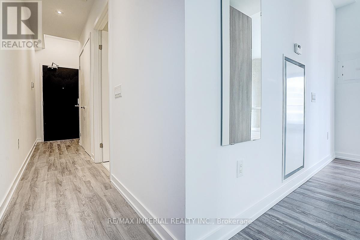 710 - 77 Shuter Street, Toronto, ON