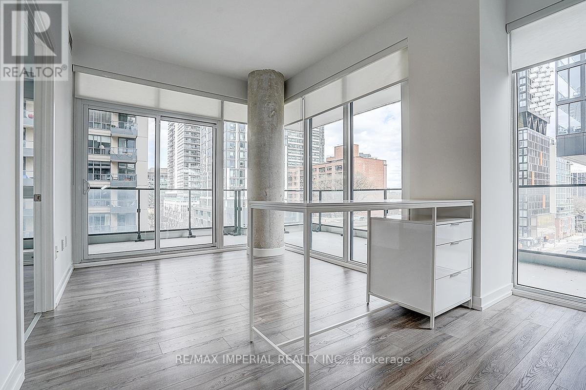 710 - 77 Shuter Street, Toronto, ON