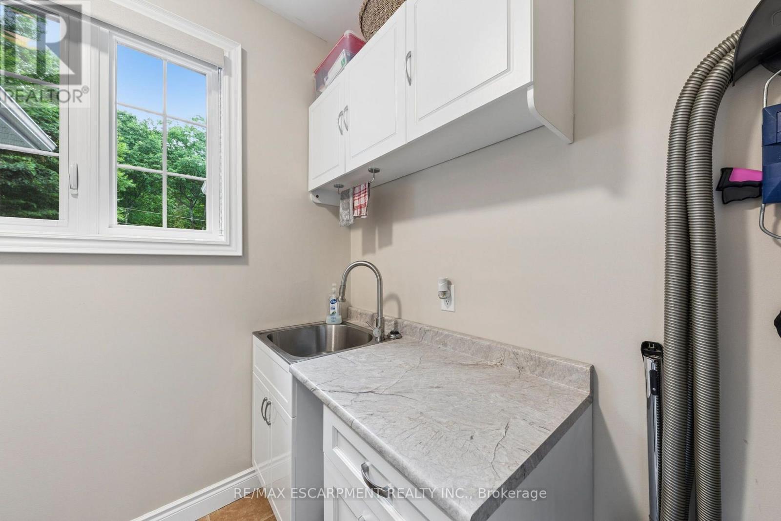 91 Wolfe Trail, Tiny, ON