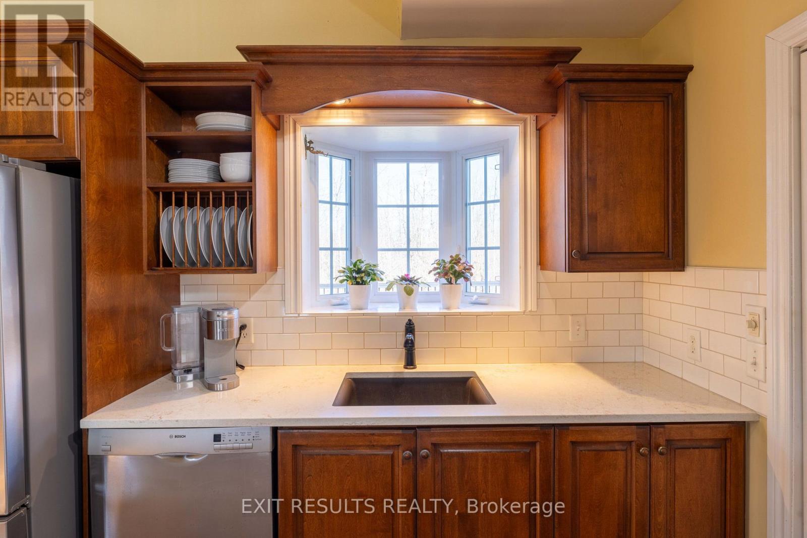 8 Ravary Street, Champlain, ON