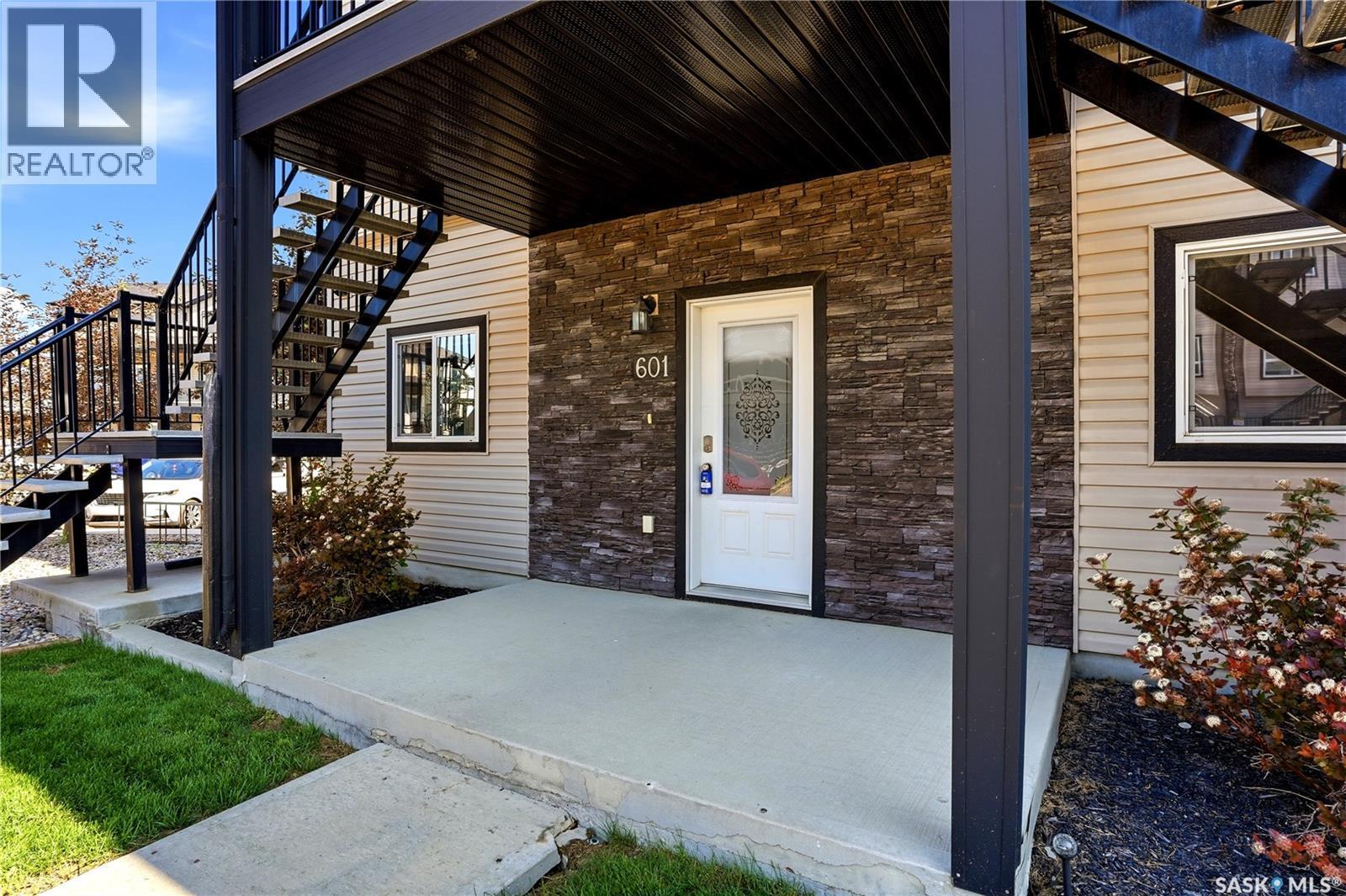 601 3814 Dewdney Avenue E, Regina, SK