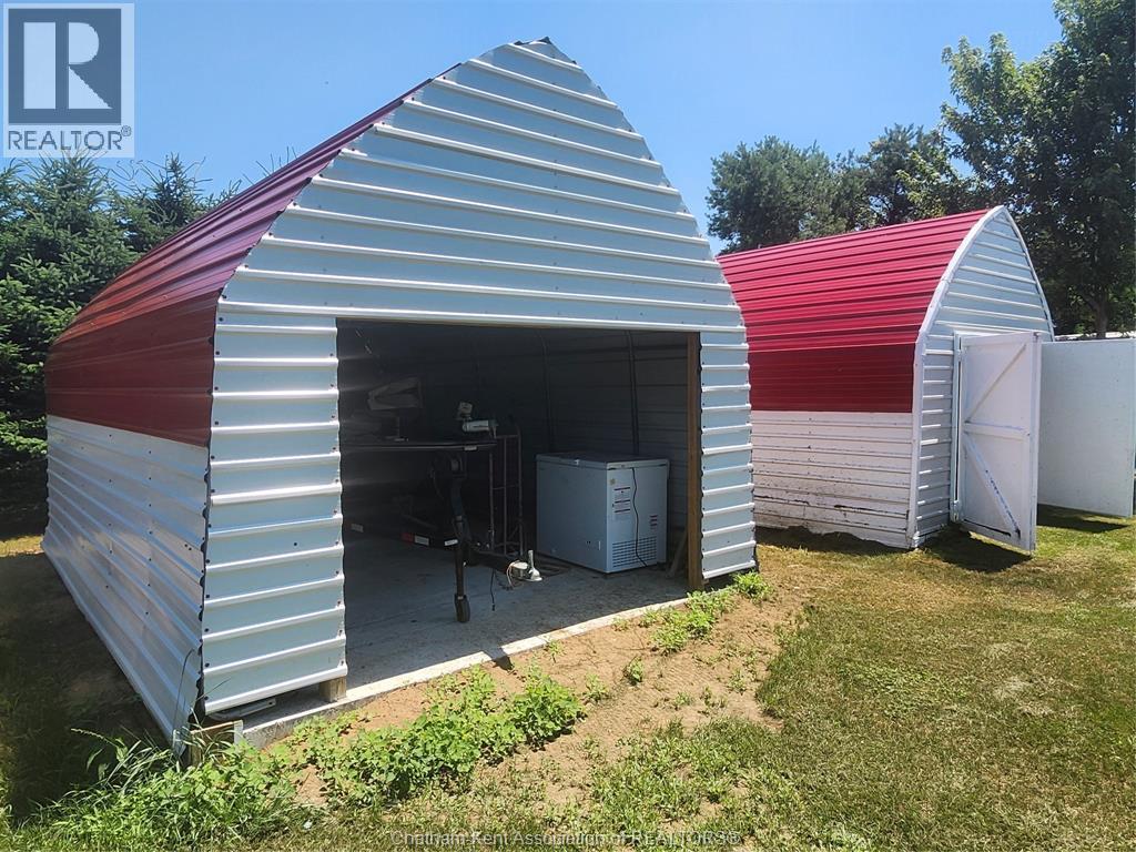 696 Cameron Road, Dawn-Euphemia, ON