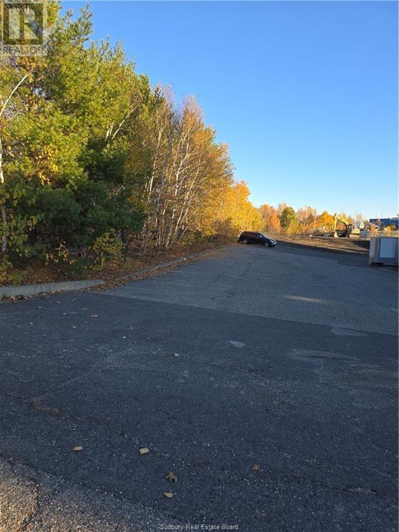 129 Fielding Unit# Lower, Sudbury, ON