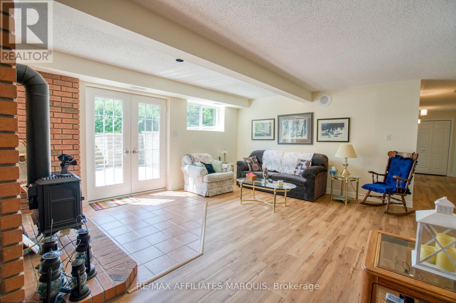 79 Trotters Lane, Rideau Lakes, ON