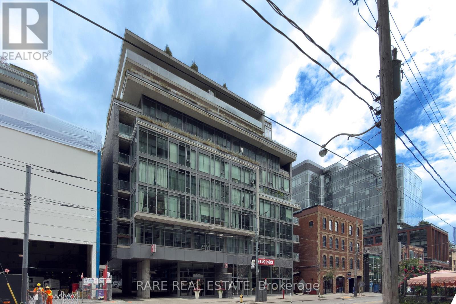 919 - 95 Bathurst Street, Toronto, ON - Outdoor