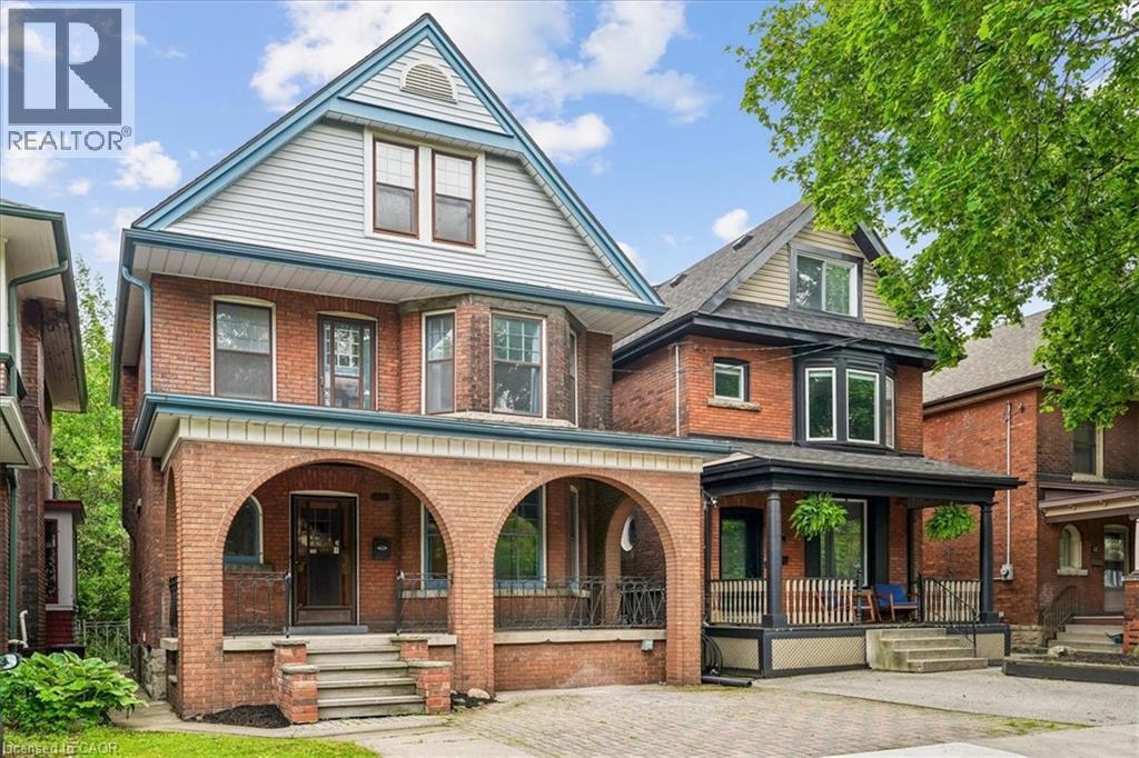 33 Saint Clair Avenue, Hamilton, ON