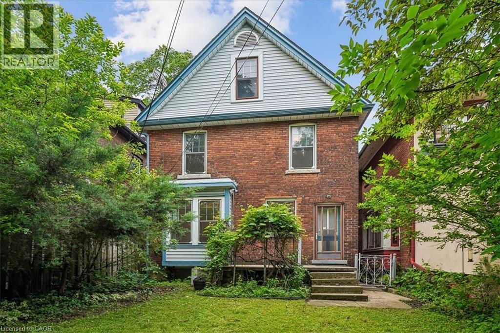 33 Saint Clair Avenue, Hamilton, ON