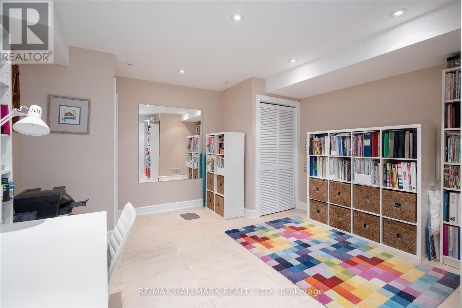 82 Woodbine Avenue, Toronto, ON