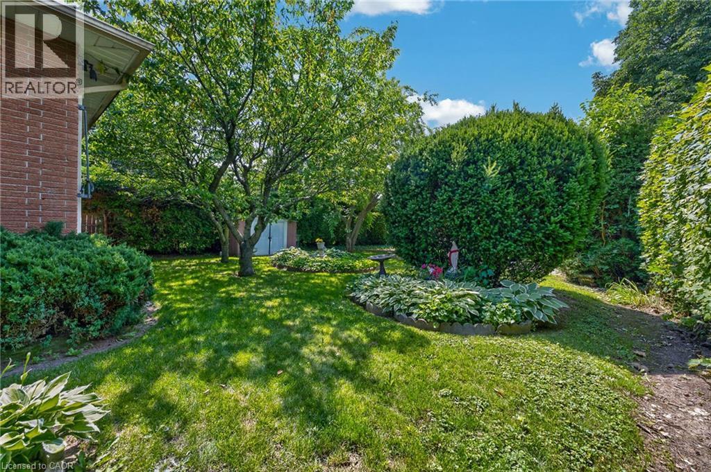 11 Fassett Avenue, Hamilton, ON - Outdoor