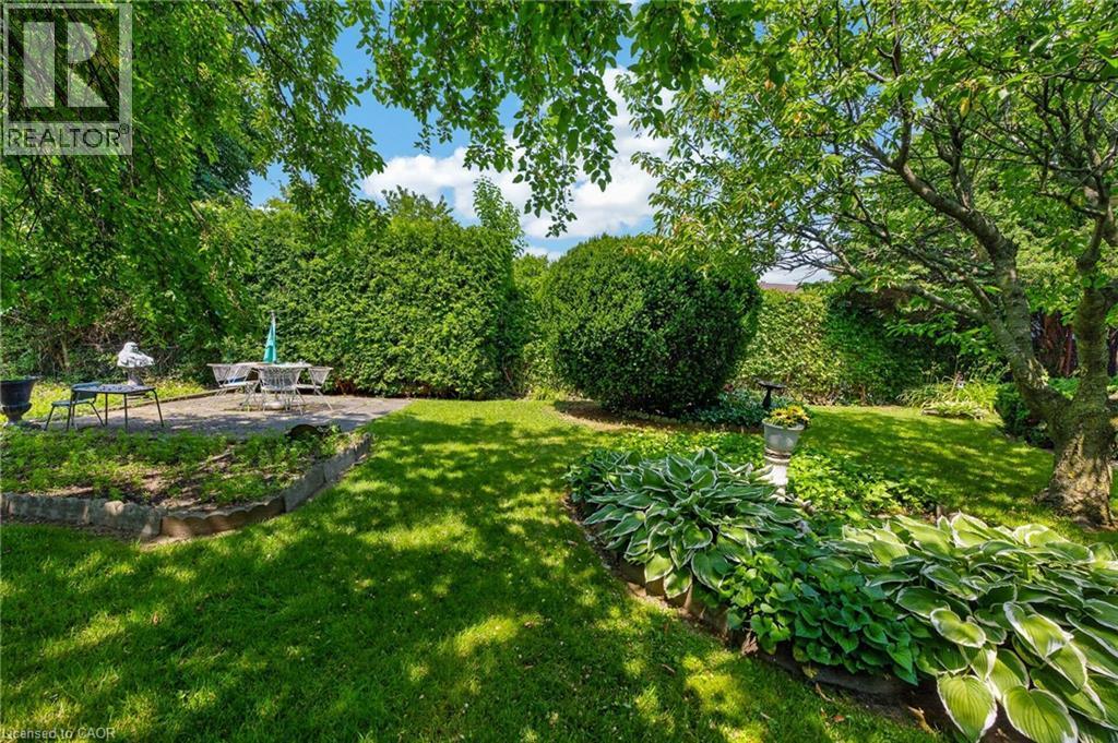 11 Fassett Avenue, Hamilton, ON - Outdoor