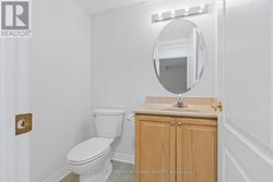 Main floor 2pc - 
