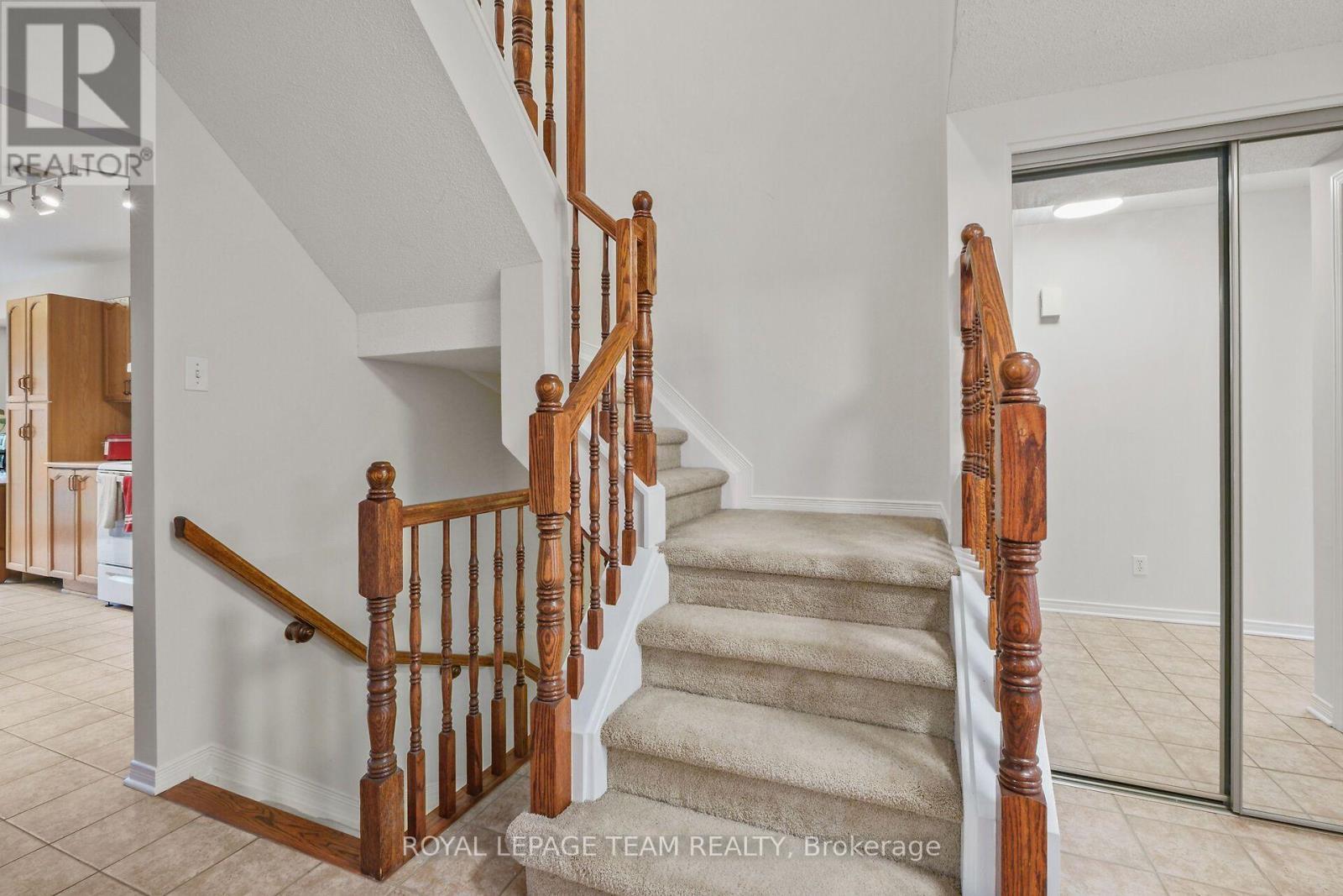 Stairs to 2nd Level. - 70 College Circle, Ottawa, ON