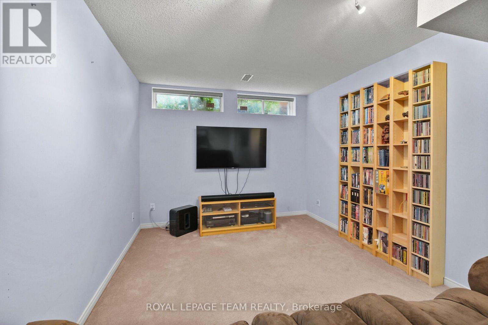 70 College Circle, Ottawa, ON