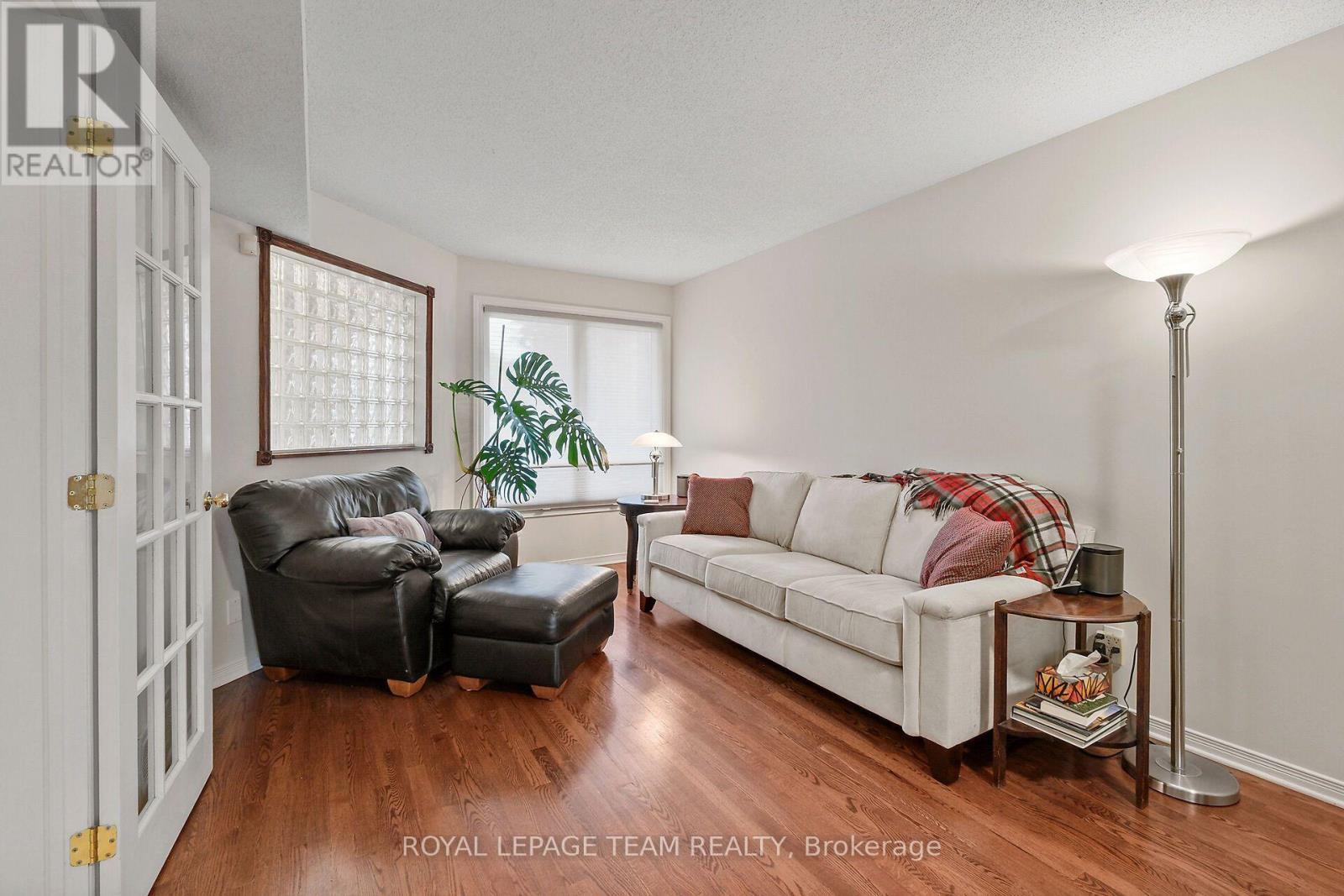 Gleaming Hardwood floors. - 70 College Circle, Ottawa, ON