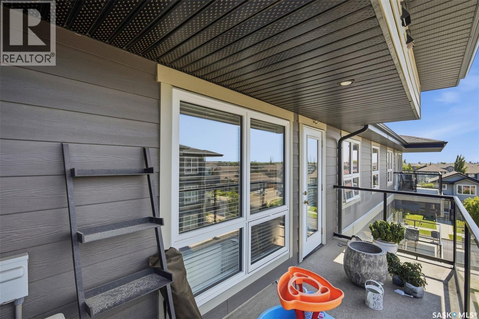 3311 106 Willis Crescent, Saskatoon, SK