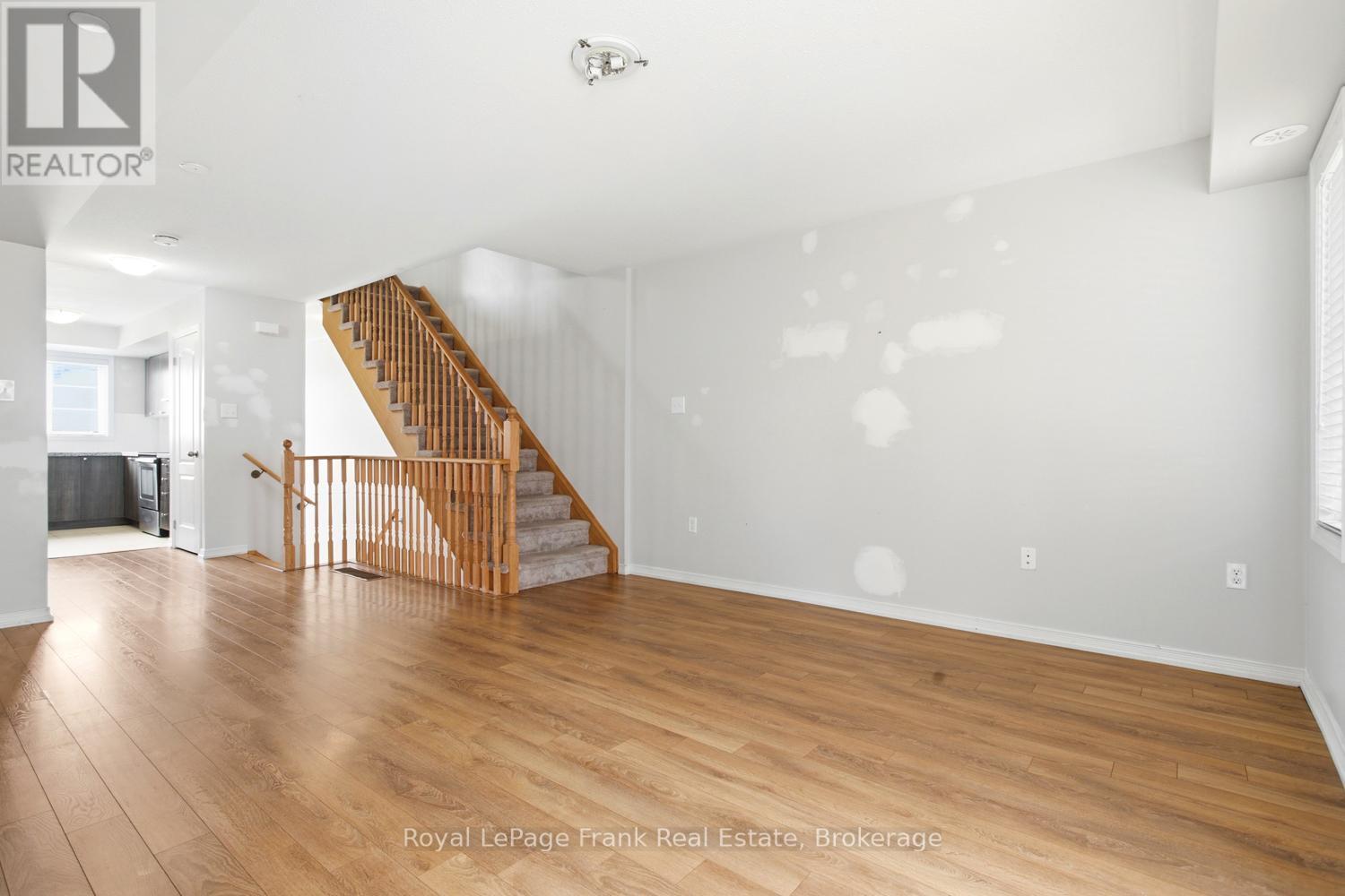 2292 Chevron Prince Path, Oshawa (Windfields), ON