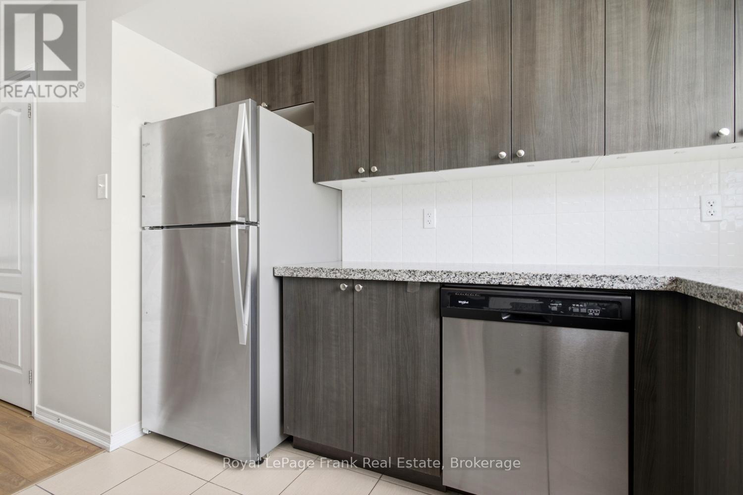 2292 Chevron Prince Path, Oshawa (Windfields), ON