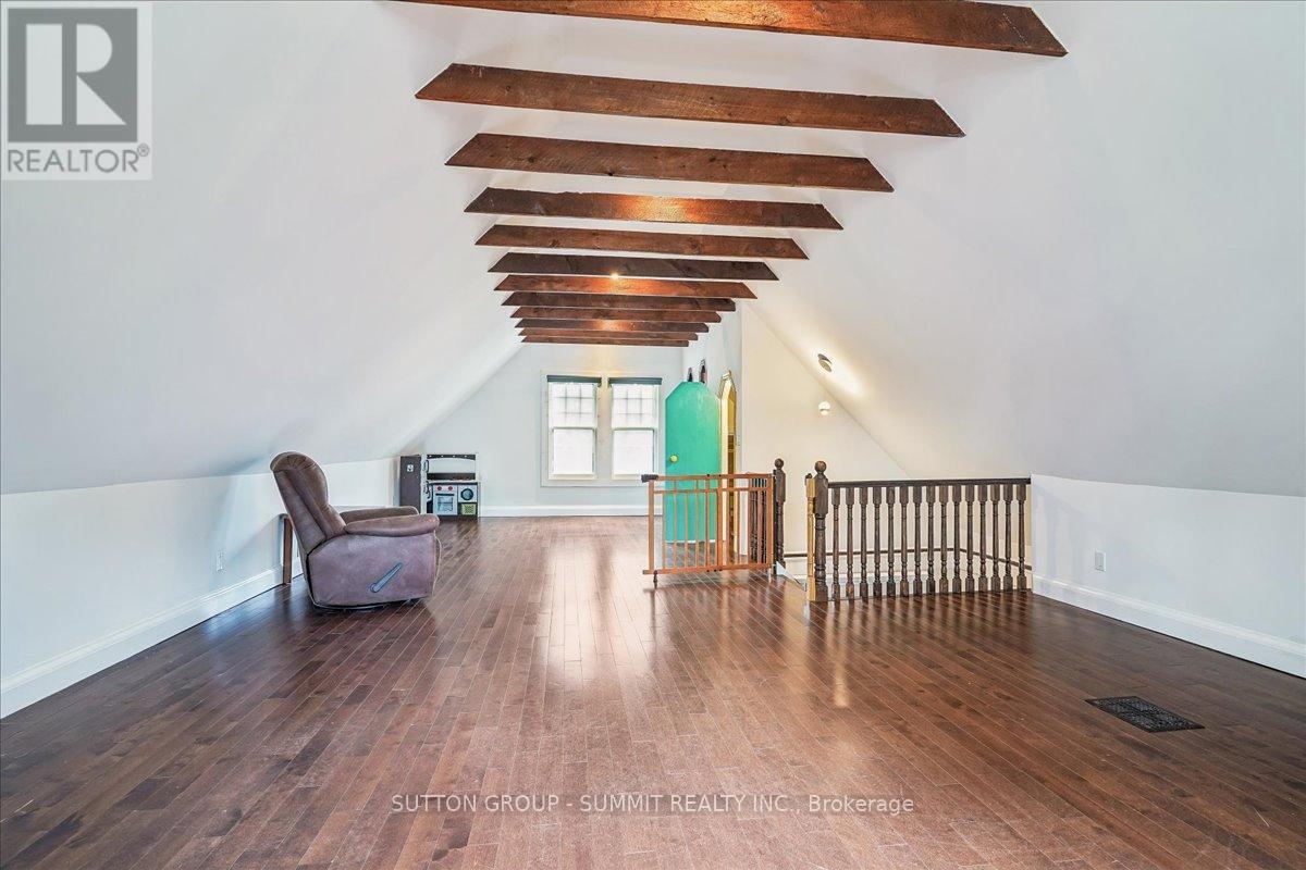 Loft - 33 Saint Clair Avenue, Hamilton, ON