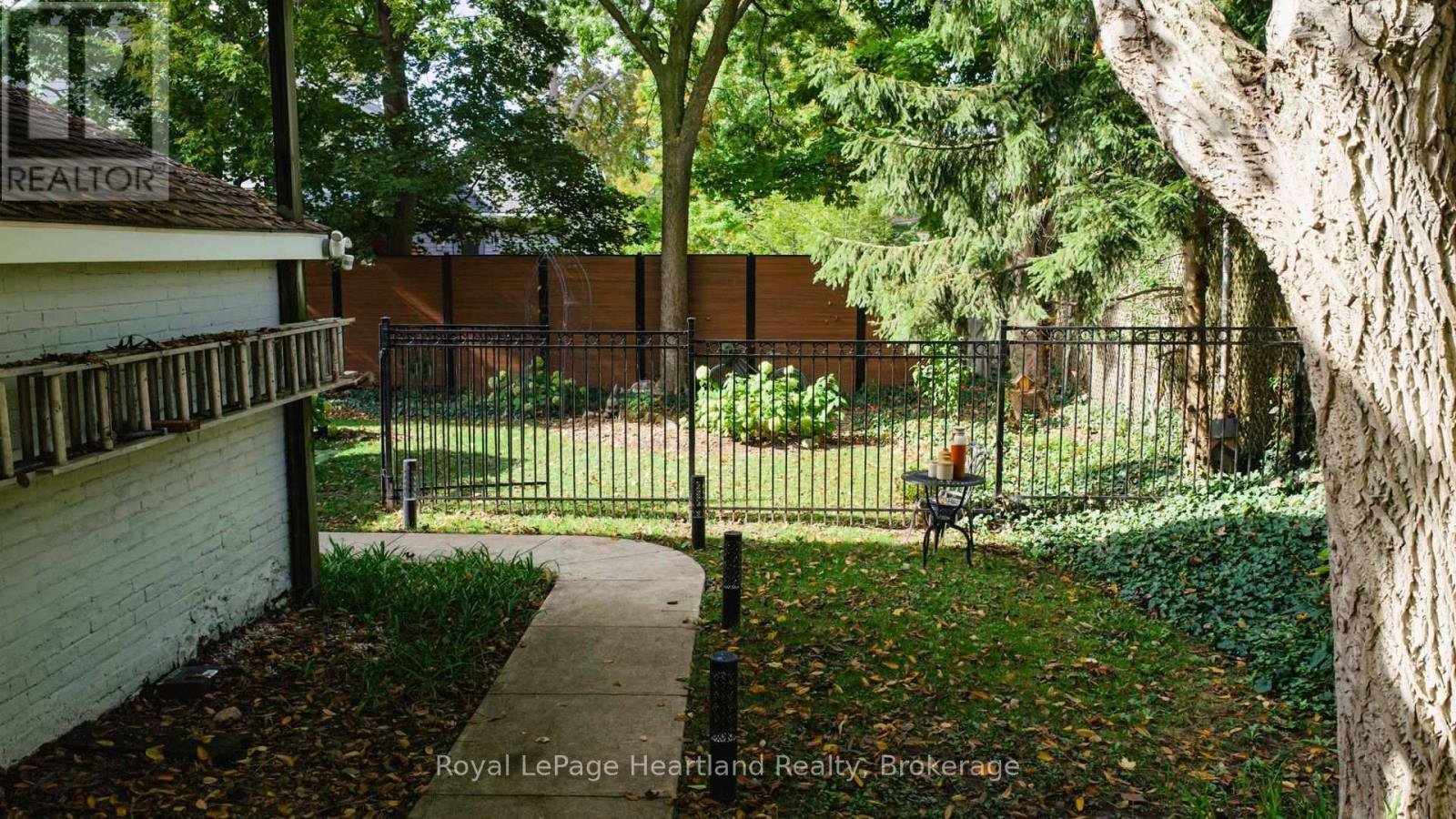 18 St Vincent Street, Goderich (Goderich (Town)), ON