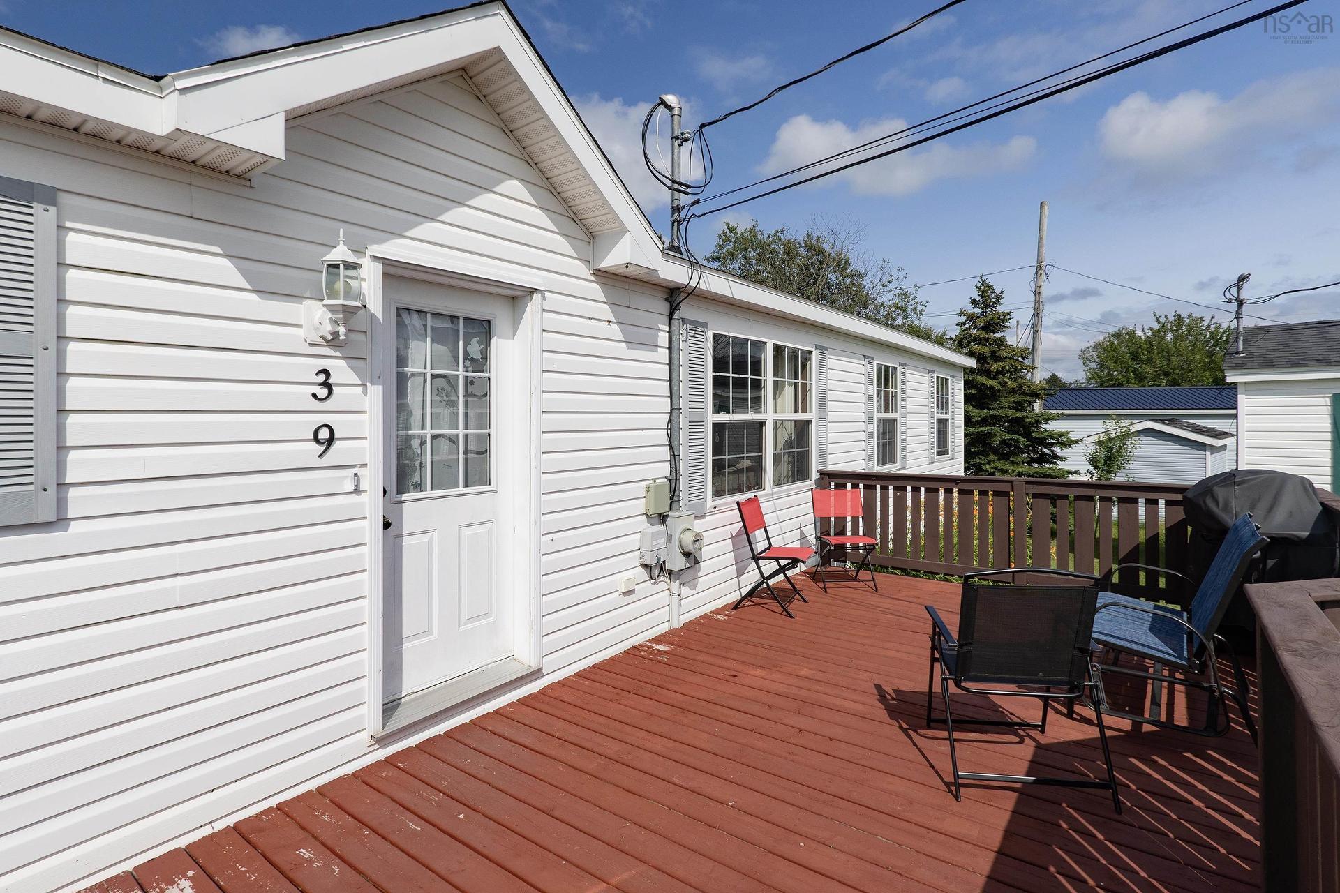 39 Rosewood Drive, Amherst, NS
